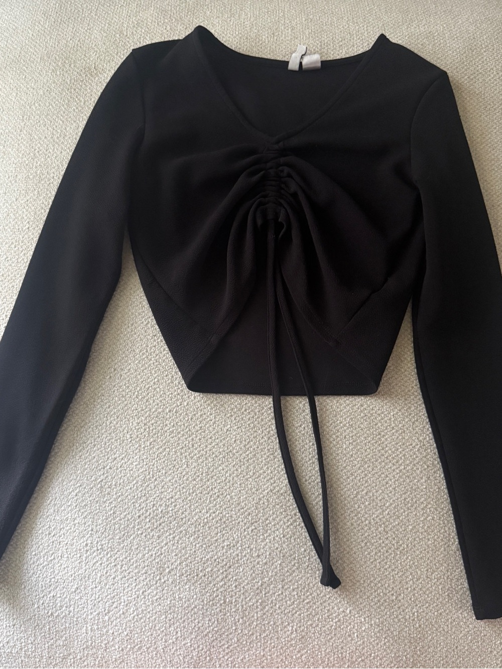 H&M Divided Black Ruched Drawstring Crop Top - Picture 2 of 4